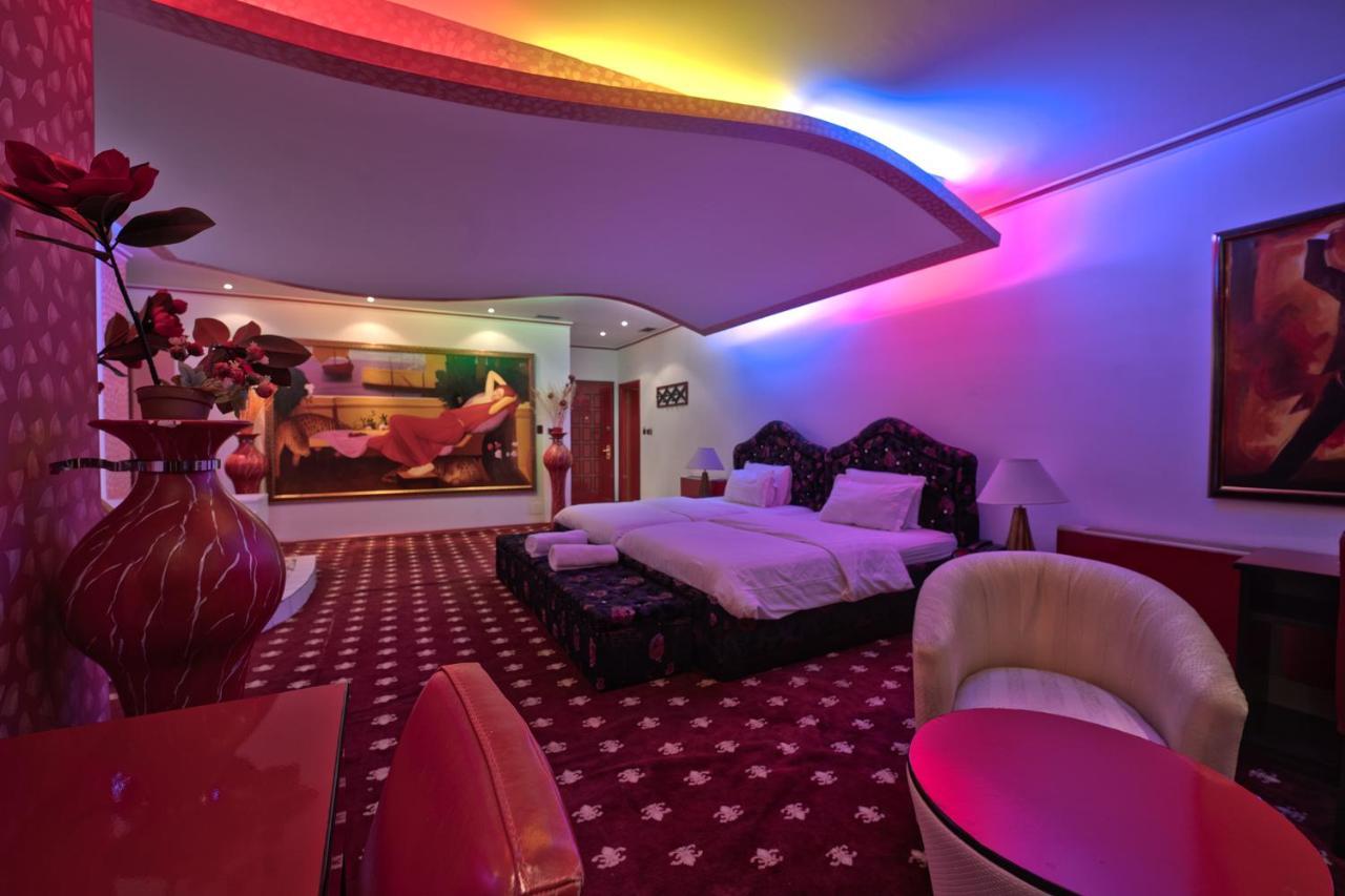 Hotel Rosa Blu ติรานา ภายนอก รูปภาพ